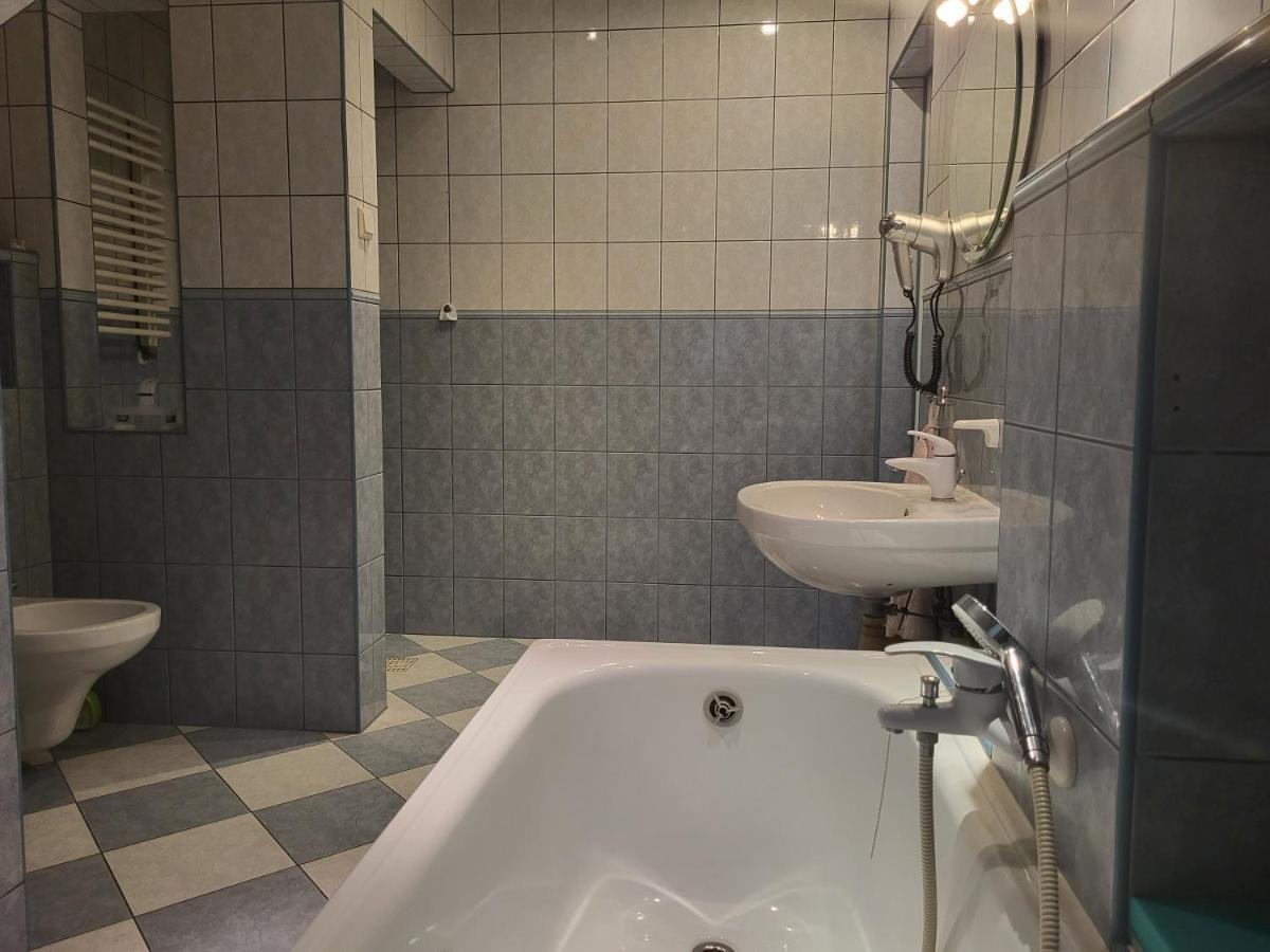 Apartament Przy Bloniach Διαμέρισμα Krasków Εξωτερικό φωτογραφία